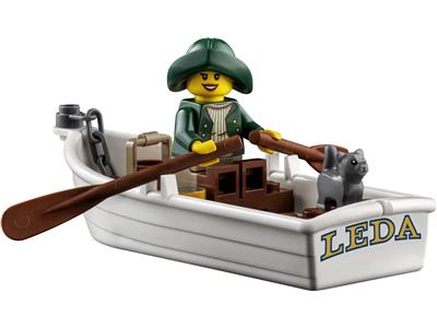 LEGO Ideas Motorized Lighthouse 21335