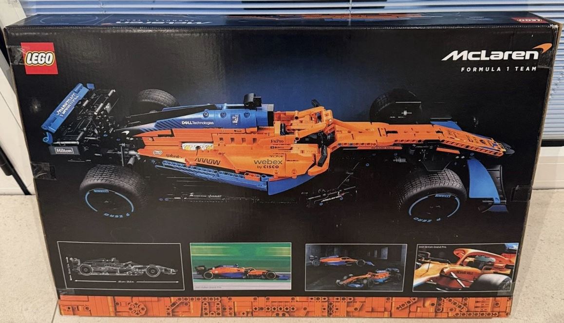 LEGO Technic McLaren Formula 1 Race Car 42141 with Pirelli Hubs / Tyres