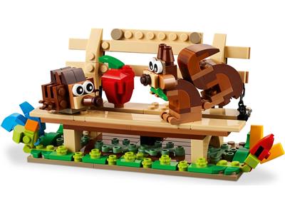 LEGO Creator 3 in 1 Birdhouse 31143