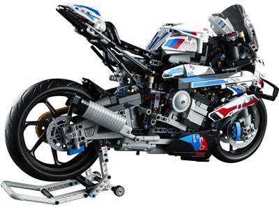 LEGO Technic BMW M 1000 RR 42130