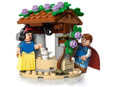 LEGO Disney Snow White and the Seven Dwarfs' Cottage 43242