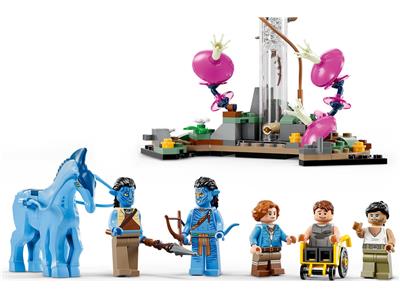 LEGO Avatar Floating Mountains Site 26 & RDA Samson 75573