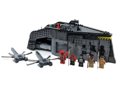 Black Panther Wakanda Forever Black Panther War on the Water (76214 LEGO)