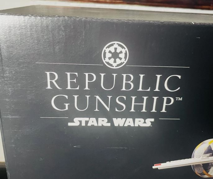 Imperial Logo - First Edition Star Wars Republic Gunship (75309) Rare