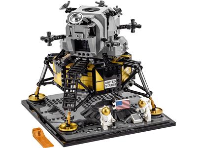 LEGO NASA Apollo 11 Lunar Lander 10266