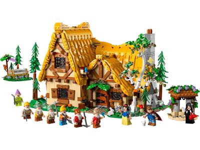 LEGO Disney Snow White and the Seven Dwarfs' Cottage 43242